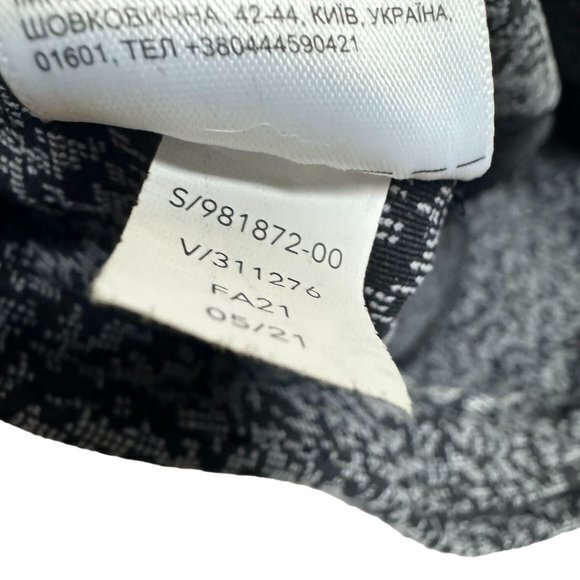 Athleta Women's Small Black Ultimate Stash Pocket Textured 7/8 Tight Leggings - Picture 6 of 9